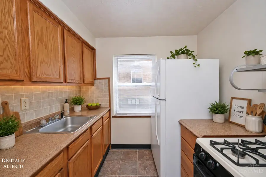 24 Gahl Terrace, Cincinnati, OH 45215 - #3