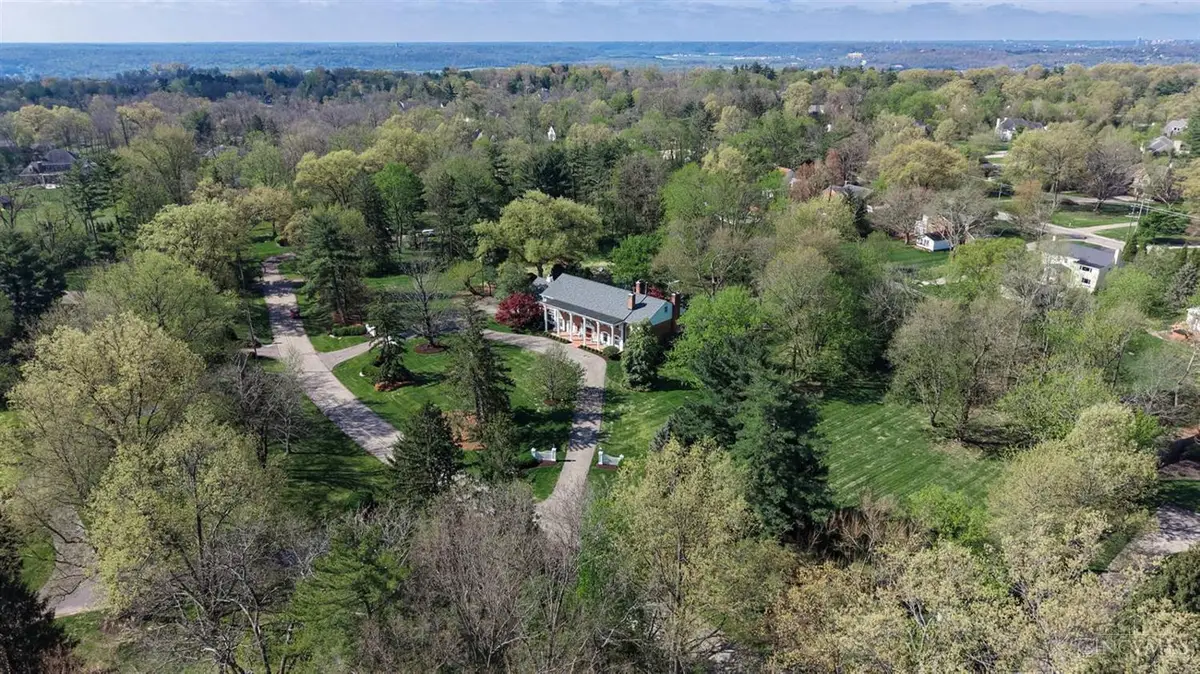 5475 Waring Drive, Cincinnati, OH 45243 - #1