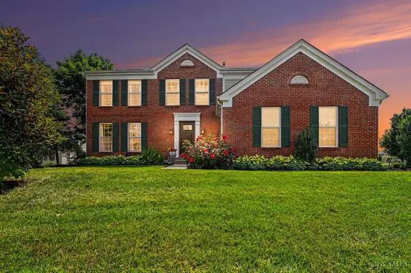 136 Hearthstone Court, Maineville, OH 45039