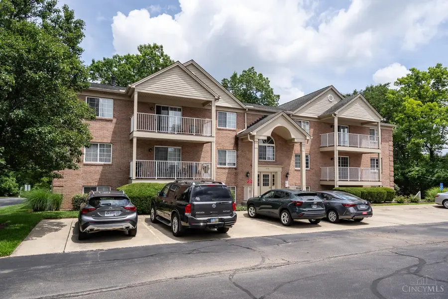 3131 Preserve Ln #2D, Colerain, OH 45239 - #2
