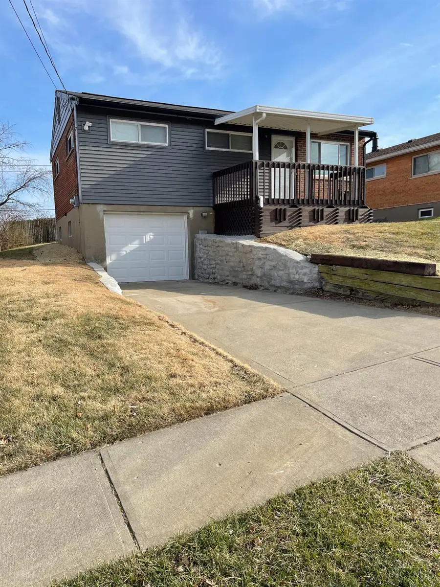 2158 Faywood Drive, Covedale, OH 45238 - #3