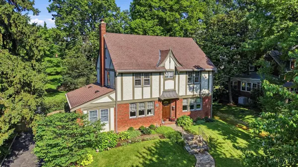 6309 Parkman Place, Cincinnati, OH 45213