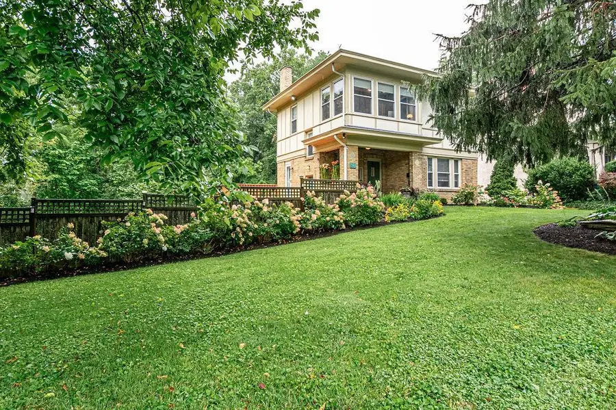 620 Greenwood Avenue, Cincinnati, OH 45229 - #3