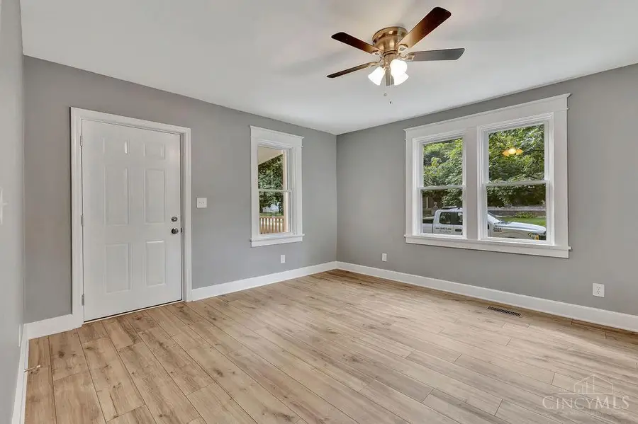 230 Carthage Avenue, Lockland, OH 45215 - #3
