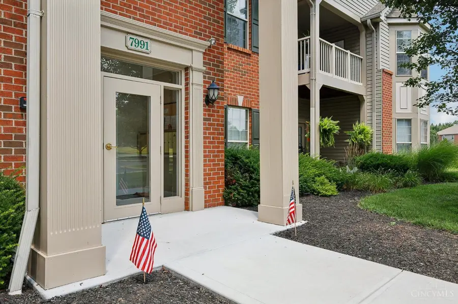 7991 Pinnacle Point #202, West Chester, OH 45069 - #3