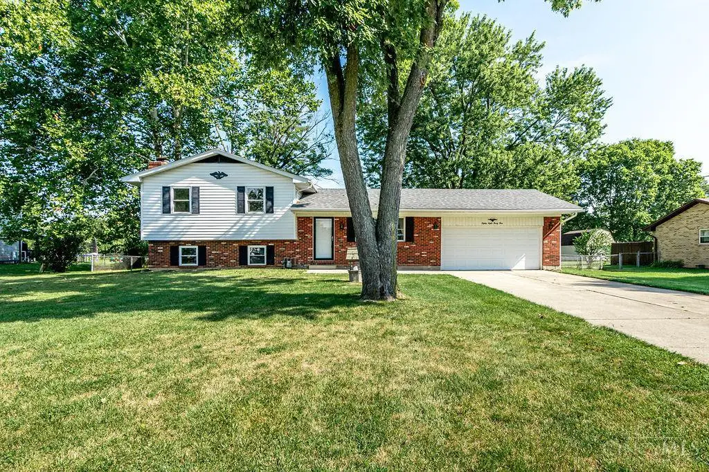 8831 Twincreek Drive, Franklin, OH 45005 - #1
