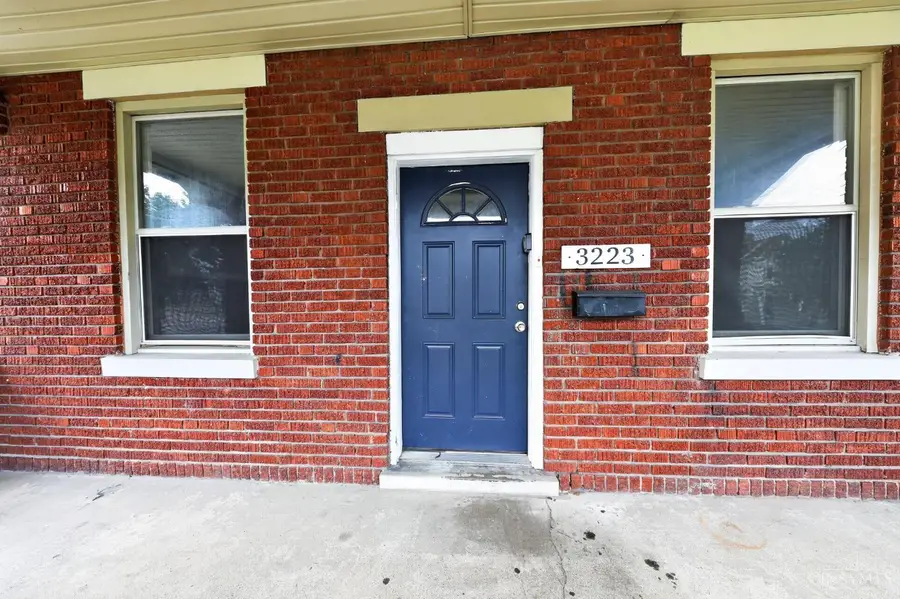 3223 Montana Avenue, Cincinnati, OH 45211 - #3