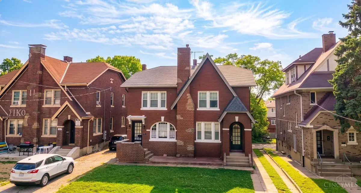 2727 Stratford Avenue, Cincinnati, OH 45220 - #1