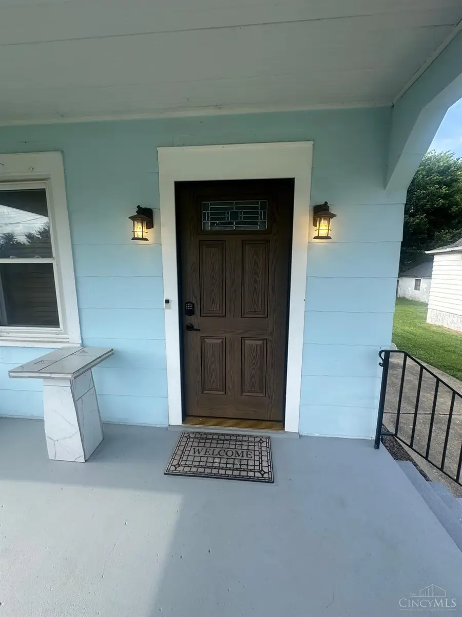 7565 Ross Avenue, Springfield, OH 45237 - #3
