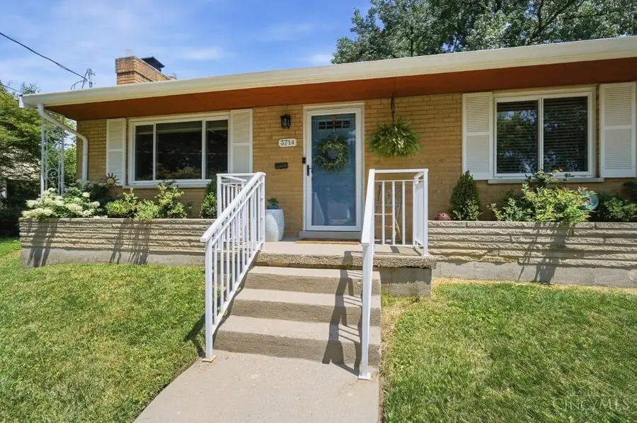 3714 Coral Gables Road, Cincinnati, OH 45248 - #3