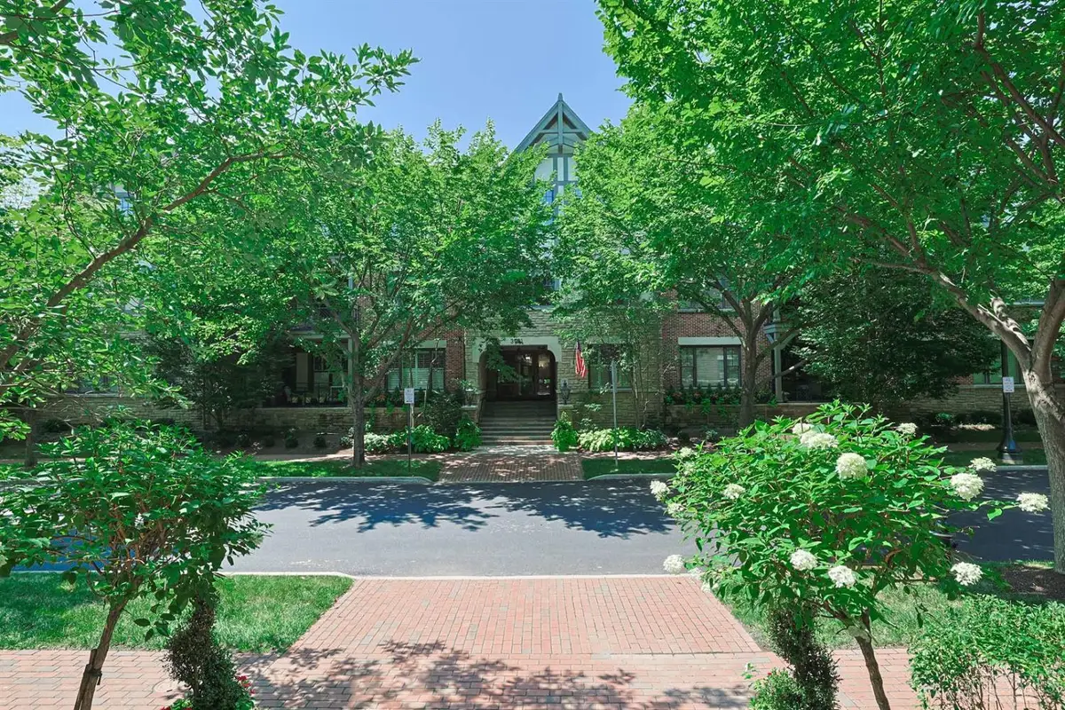 3901 West Street #208, Mariemont, OH 45227 - #1
