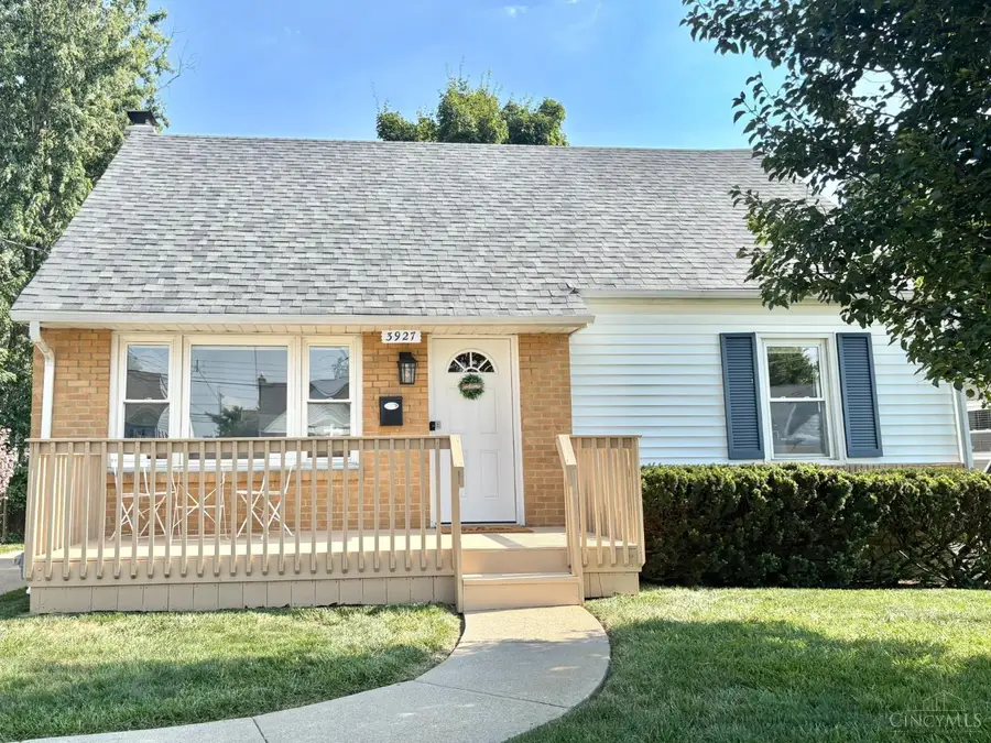 3927 Hemphill Way, Deer Park, OH 45236 - #2