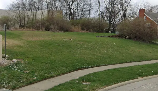 3235 Brater Avenue, Cincinnati, OH 45211