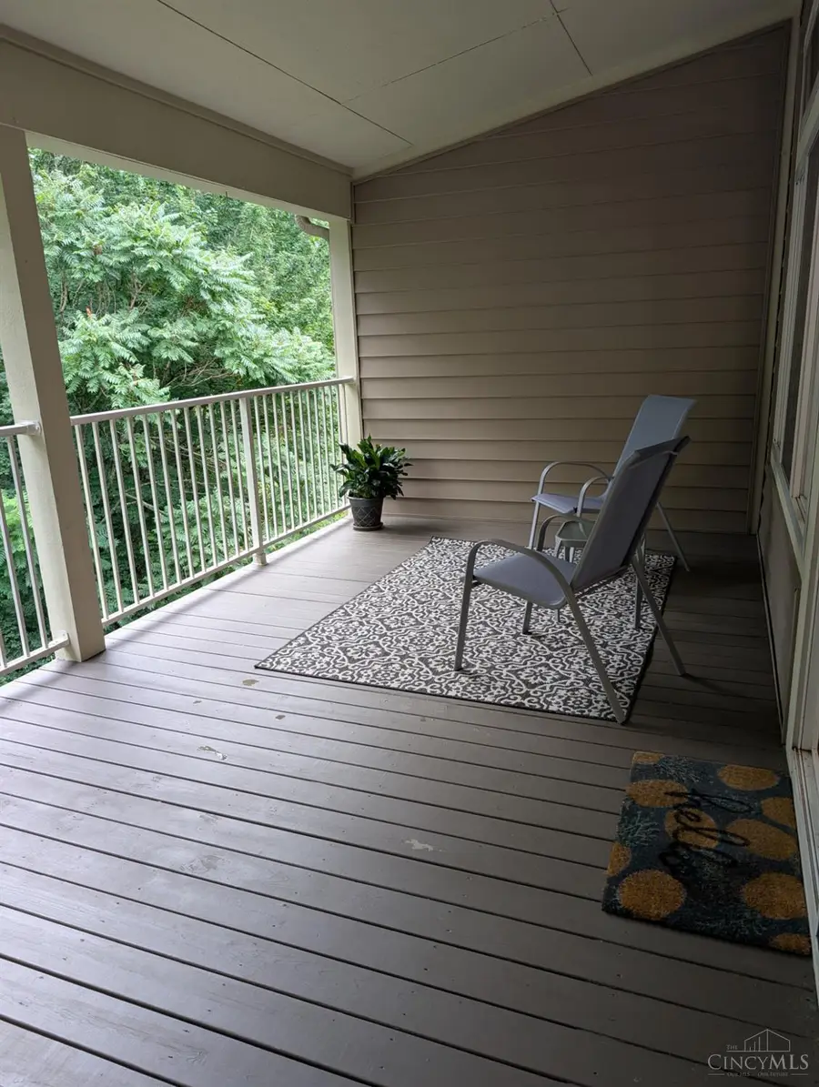 5850 Stonebridge Circle, Milford, OH 45150 - #3
