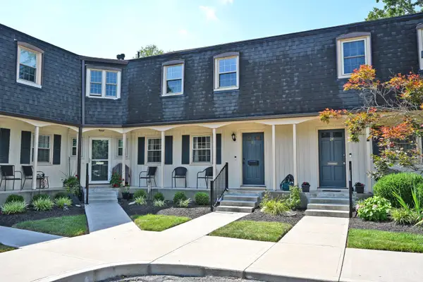 23 Creekwood Square, Glendale, OH 45246