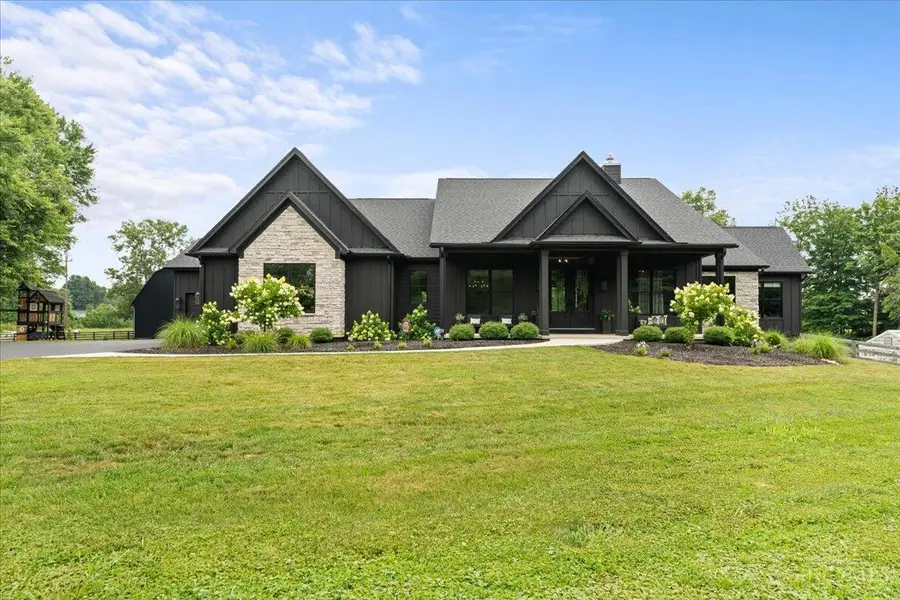 4640 St Rt 133, Jackson, OH 45103 - #2