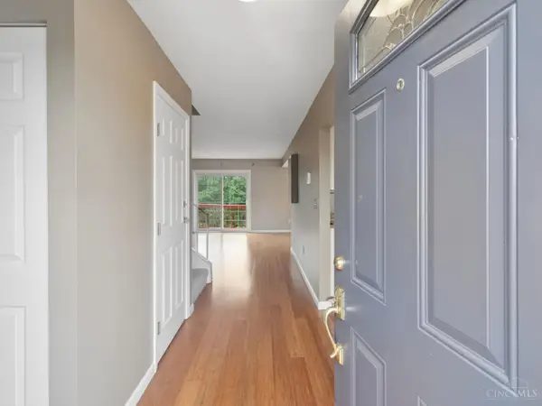 42 Applewood Drive, Fairfield, OH 45014