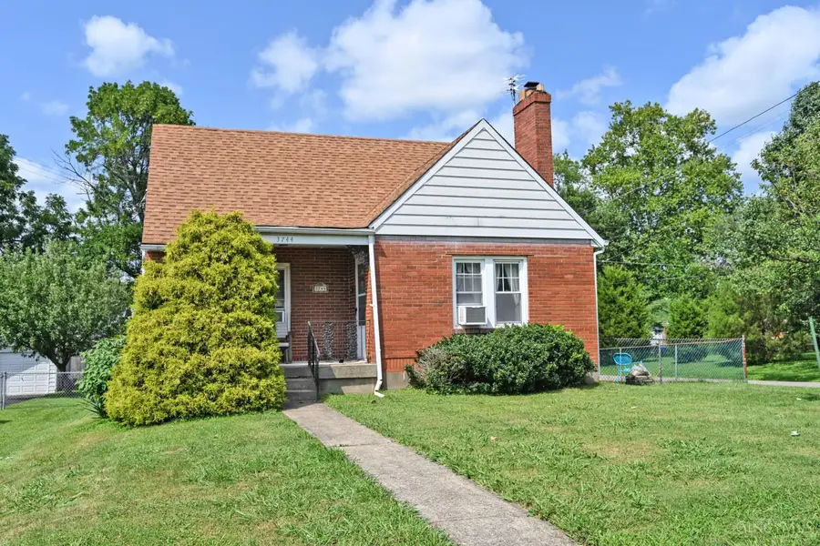 3744 Lansdowne Avenue, Deer Park, OH 45236 - #2