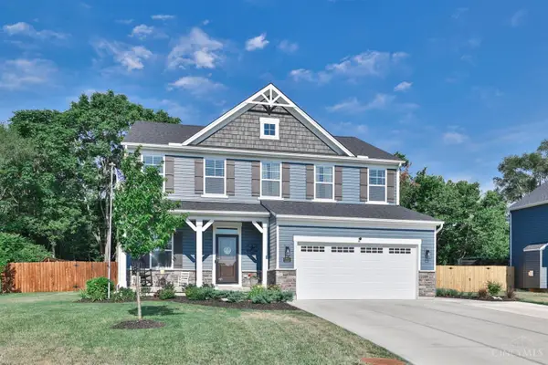 1223 Waterbury Drive, Carlisle, OH 45005