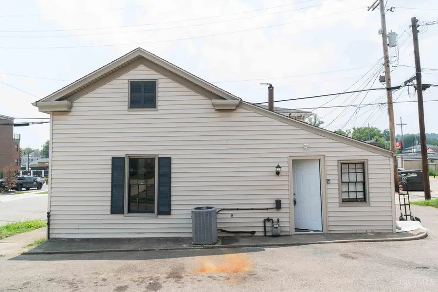 21 N E Street, Hamilton, OH 45013 - #3