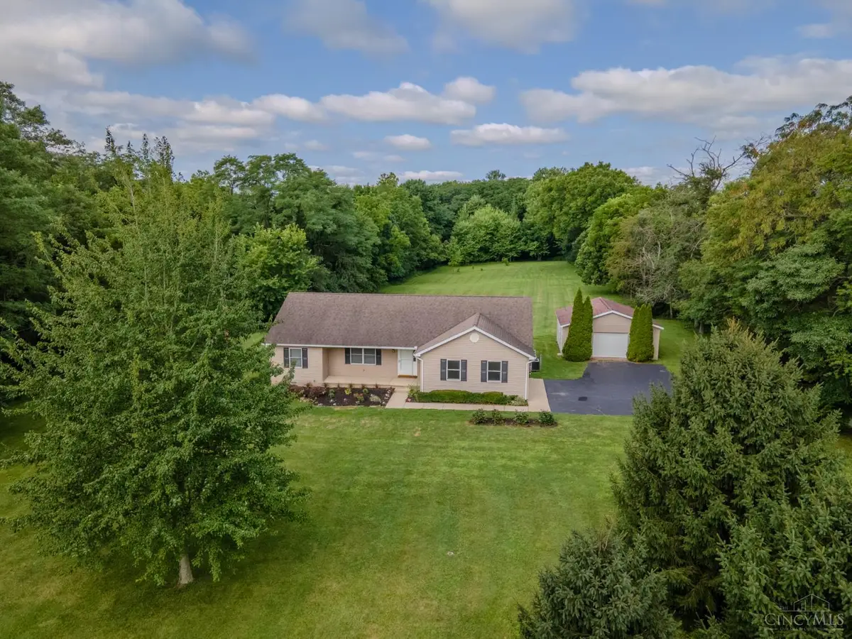 9989 Wolfe Road, New Vienna, OH 45159 - #1