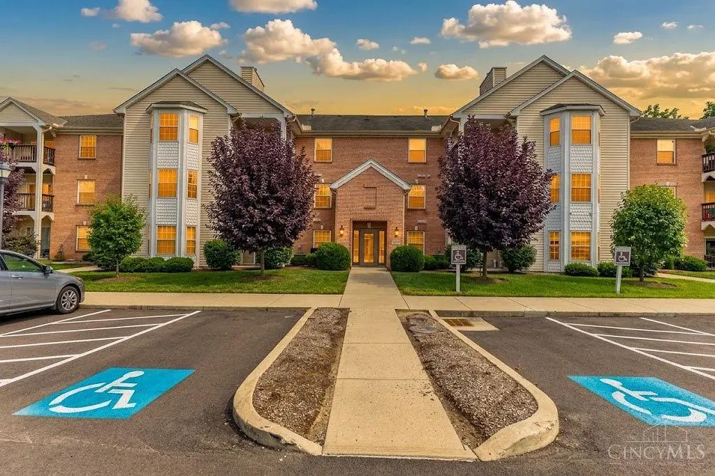 4350 Regency Ridge Court #208, Cincinnati, OH 45248 - #1