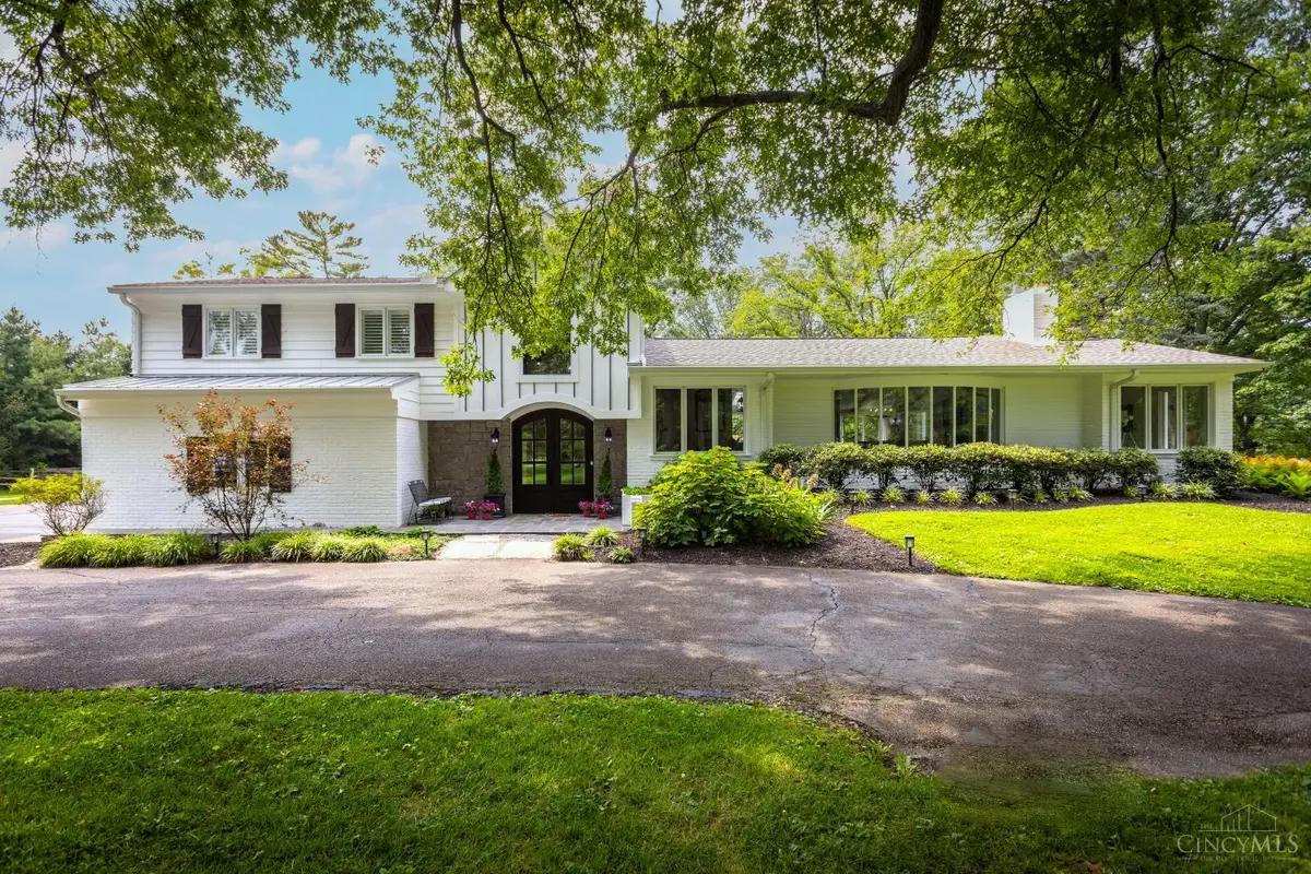 5025 Drake Rd, Indian Hill, OH 45243 - #1