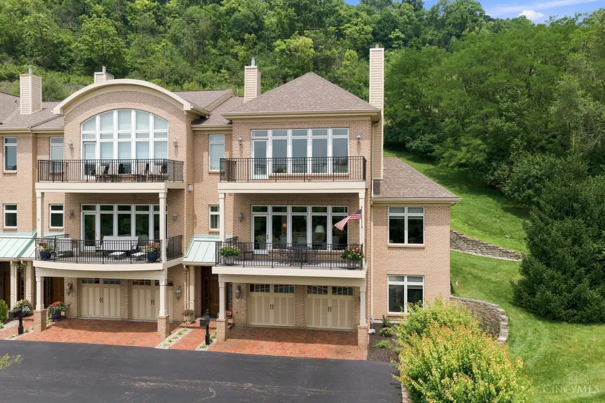 1498 Riverside Drive, Cincinnati, OH 45202 - #1