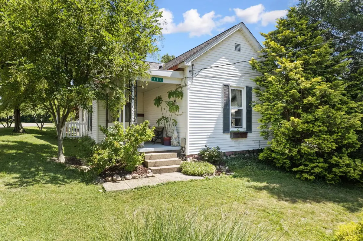 320 E Plane Street, Bethel, OH 45106 - #1