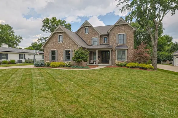 9750 Zig Zag Road, Montgomery, OH 45242