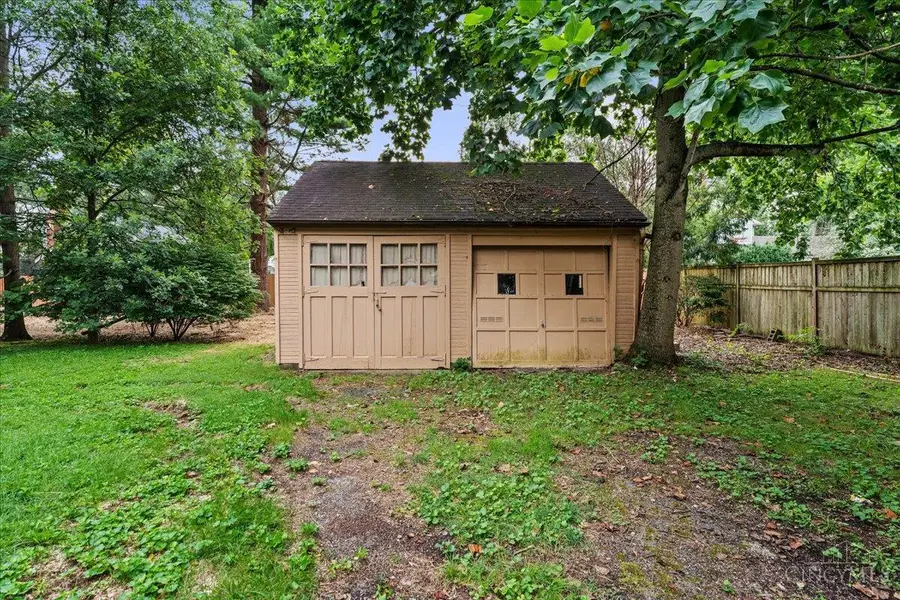 615 Myrtle Avenue, Terrace Park, OH 45174 - #3