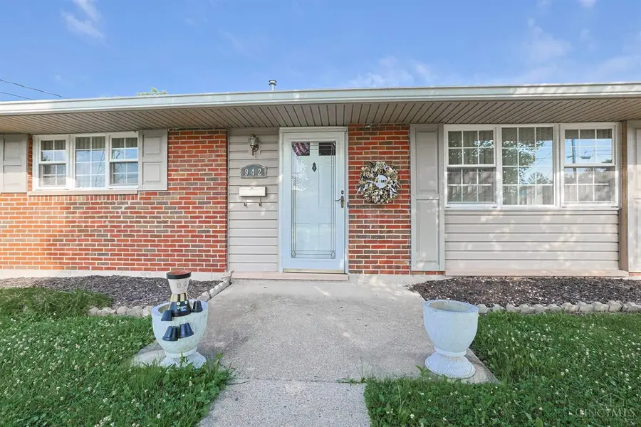 942 Mohawk Trail, Milford, OH 45150 - #3