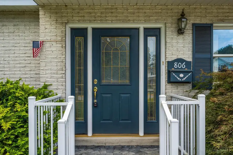 806 Kathryn Drive, Wilmington, OH 45177 - #2