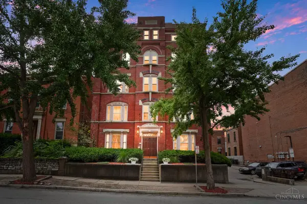 427 Hopkins Street #8, Cincinnati, OH 45203