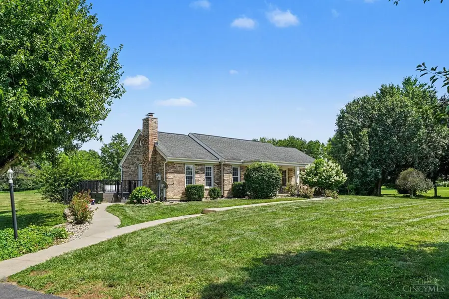 5748 Cochran Road, Warren, OH 45152 - #3