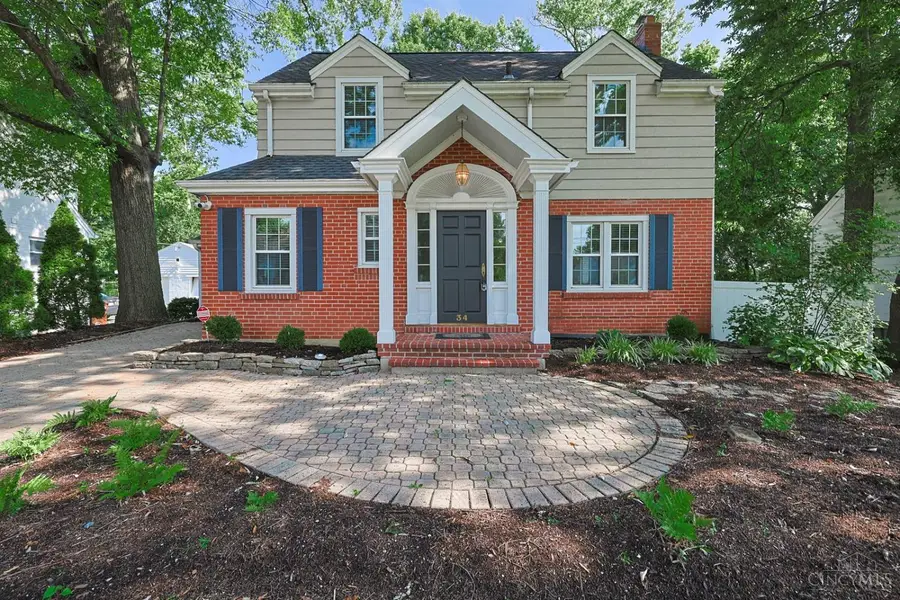 34 Forest Avenue, Wyoming, OH 45215 - #3