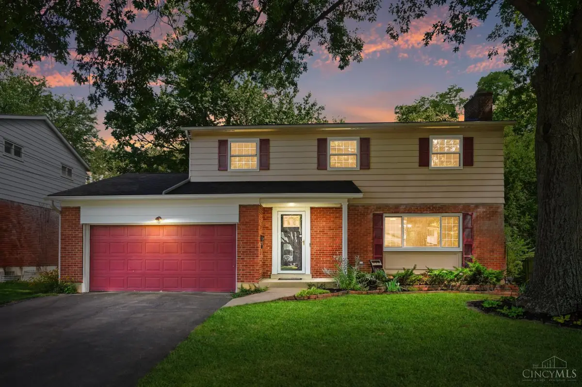9062 Fontainebleau Terrace, Cincinnati, OH 45231 - #1