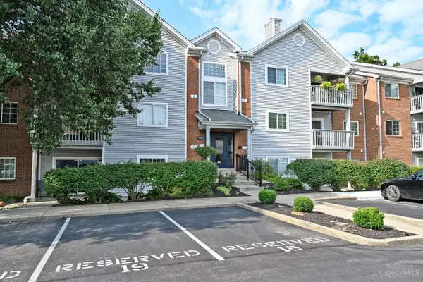 7392 Ridgepoint Drive #3, Anderson Twp, OH 45230