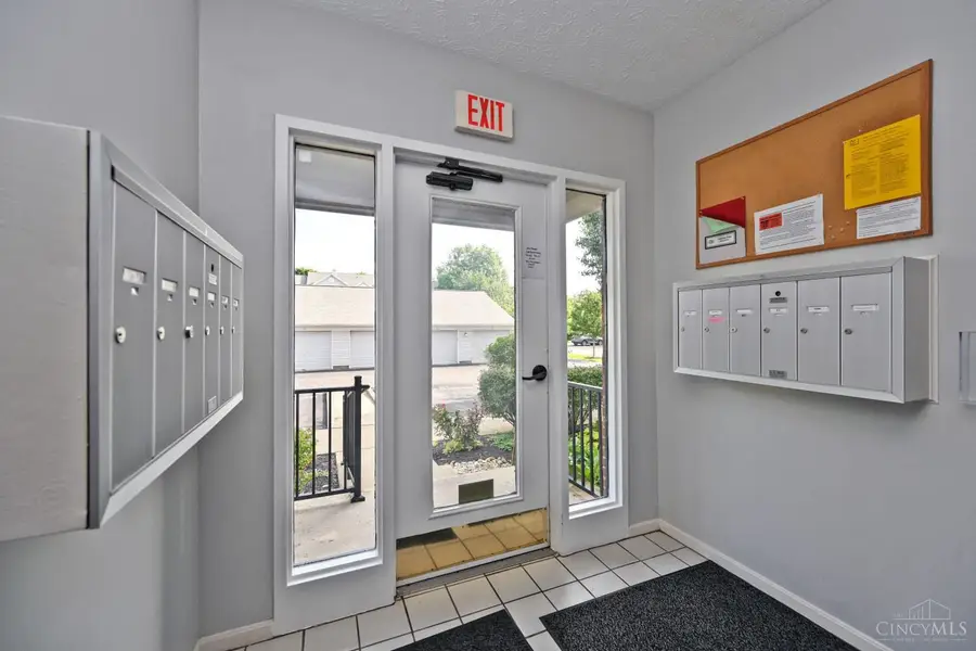 7392 Ridgepoint Drive #3, Anderson, OH 45230 - #3