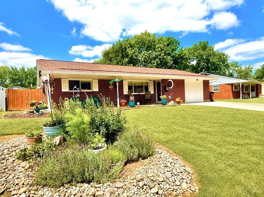 308 Lawndale Avenue, Lebanon, OH 45036 - #2