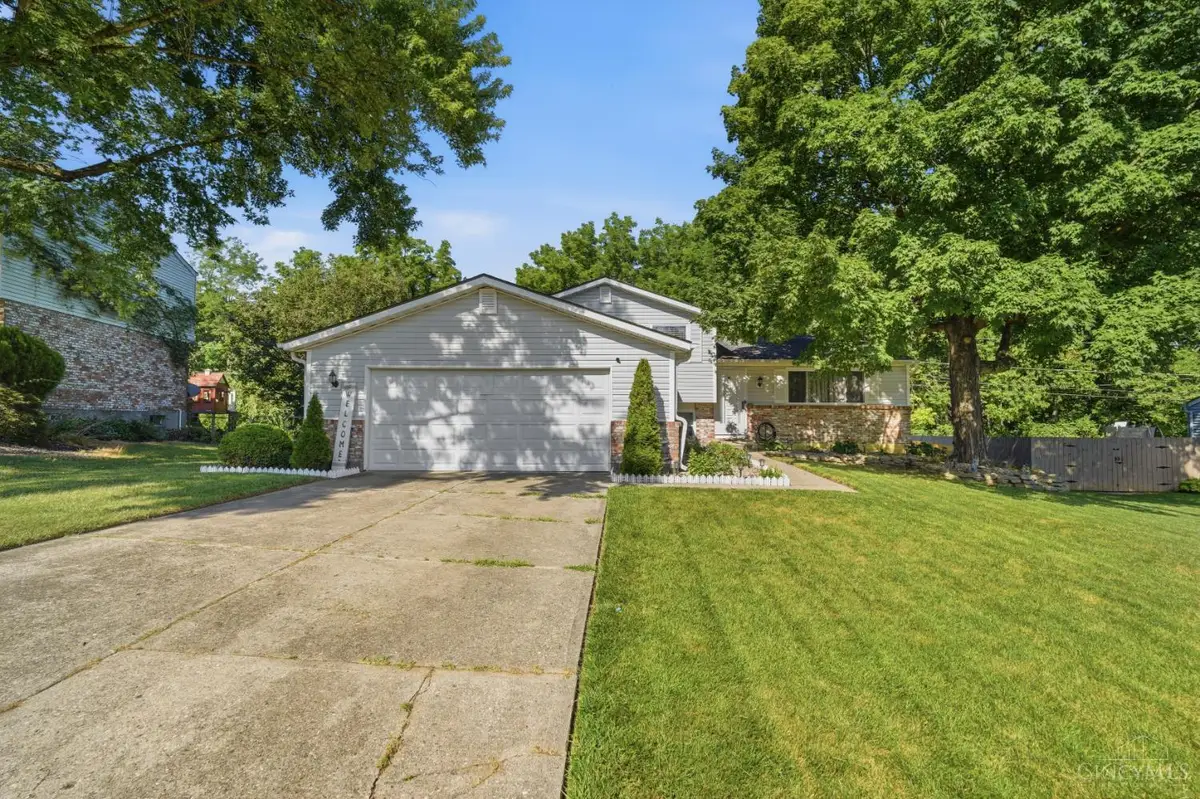 5651 Crestview Drive, Fairfield, OH 45014 - #1