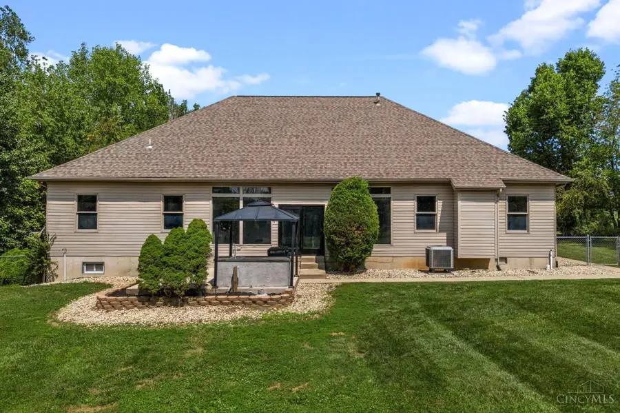 837 Leslie Drive, Washington, OH 45177 - #2