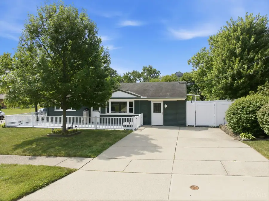 785 Hinton Place, Forest Park, OH 45240 - #2