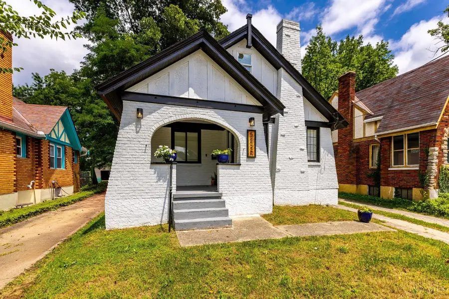 5520 Davies Place, Cincinnati, OH 45227 - #2