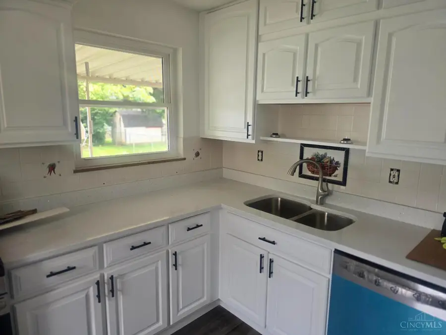 1604 Sanborn Drive, Reading, OH 45215 - #3