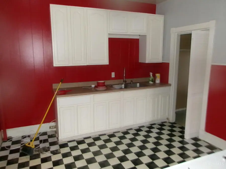 5608 Abbottsford Street, Cincinnati, OH 45212 - #2