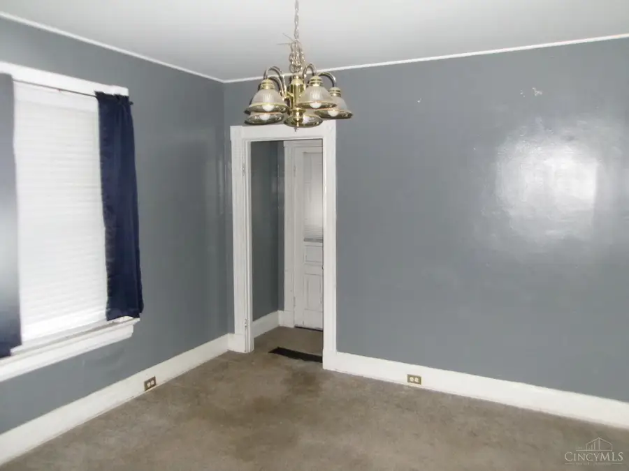 5608 Abbottsford Street, Cincinnati, OH 45212 - #3
