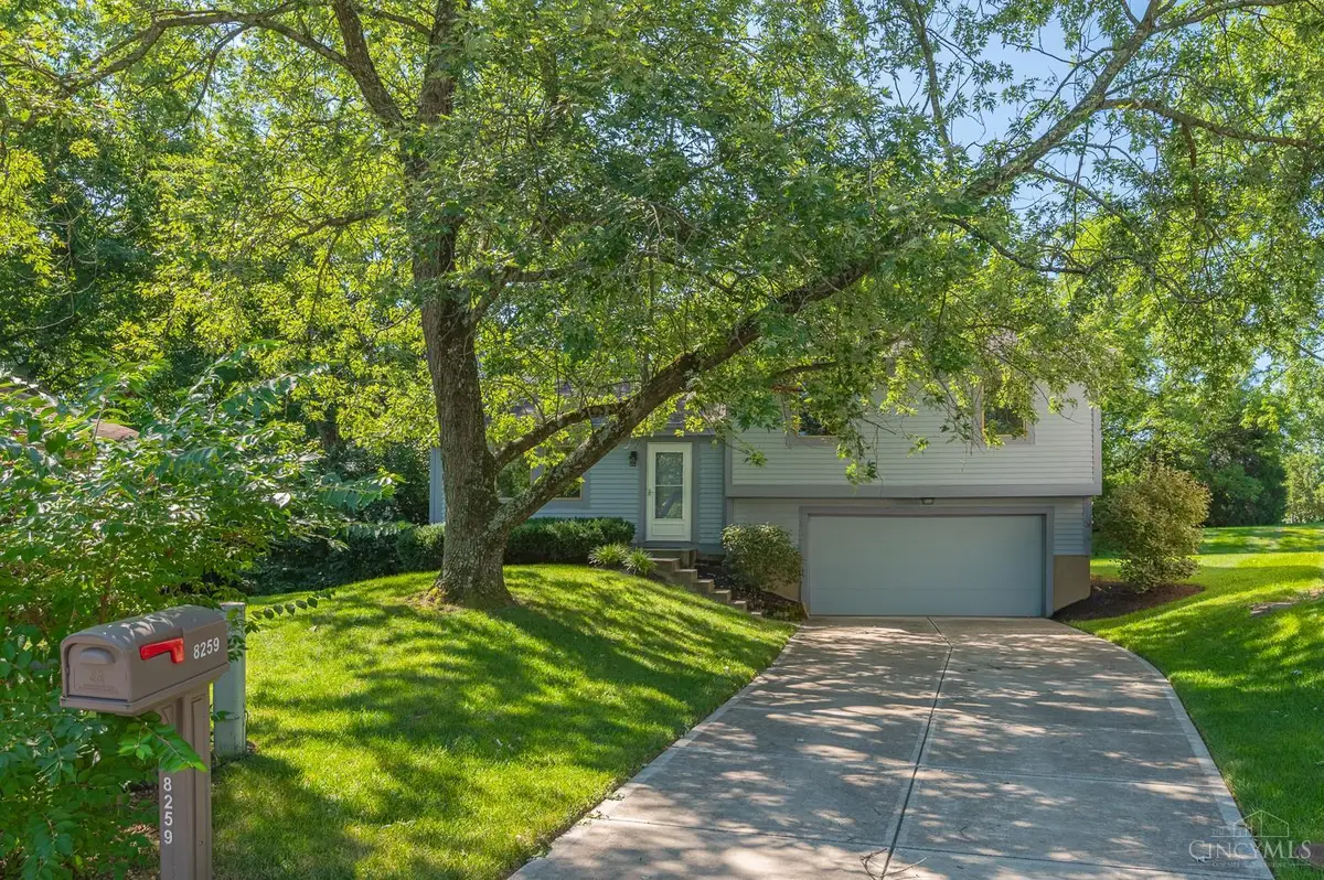 8259 Ravenwood Way, West Chester, OH 45069 - #1