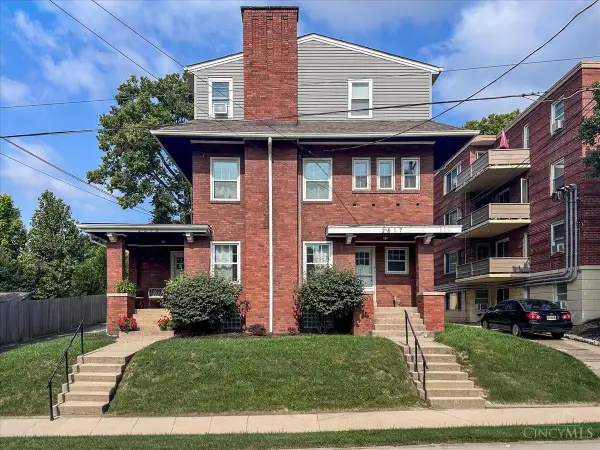 2515 Hackberry Street, Cincinnati, OH 45206