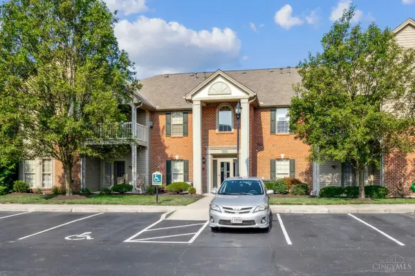 8021 Pinnacle Point Drive #204, West Chester, OH 45069